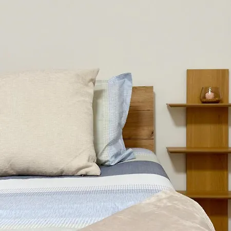 Apartament Ema Warna